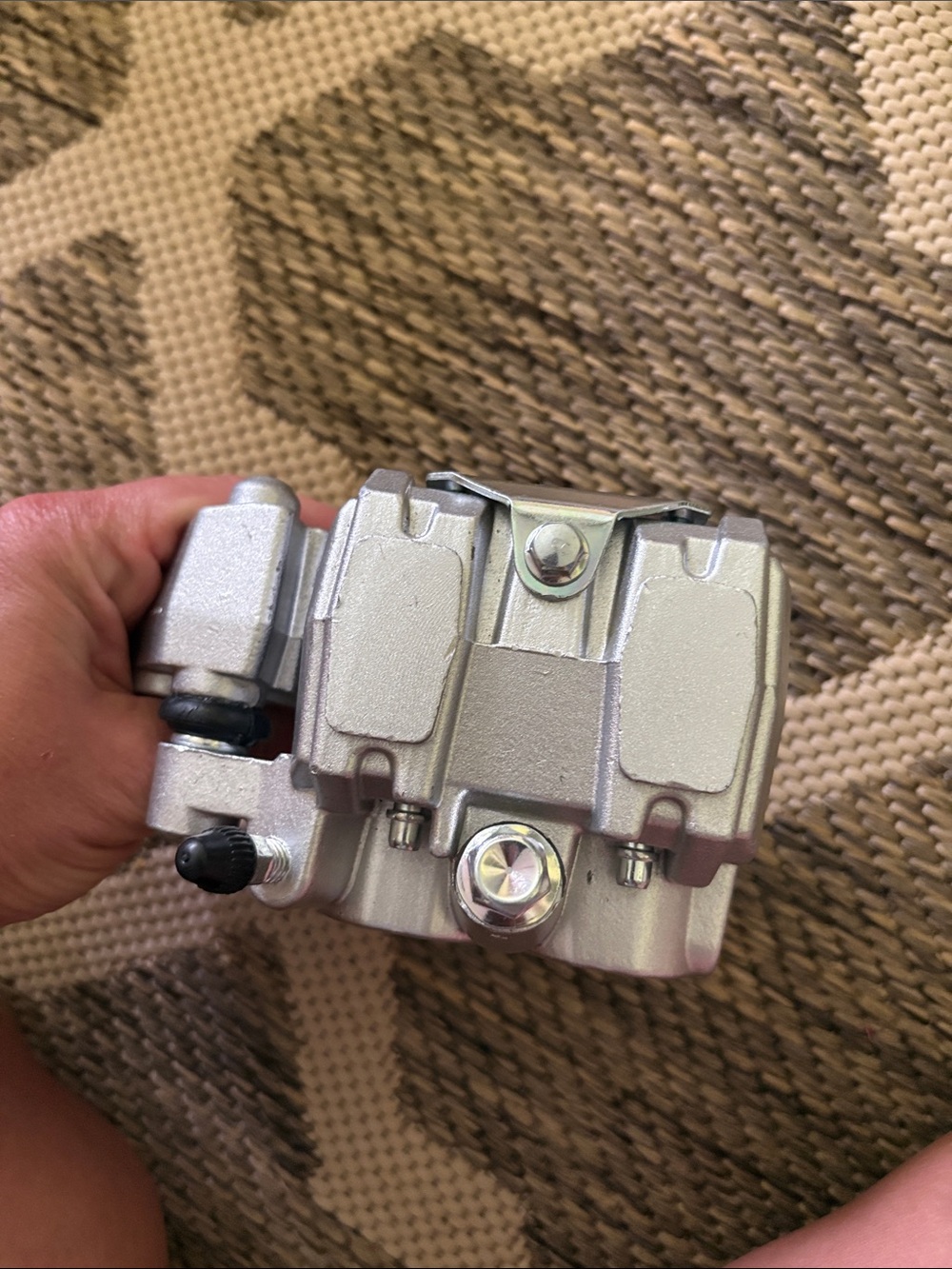 Hydraulic brake caliper assembly - Picture 2 of 5